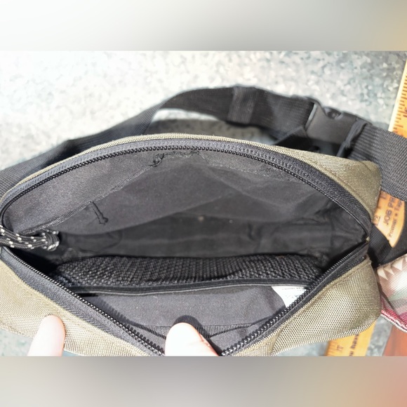 Pendleton Fanny Pack - Picture 4 of 7